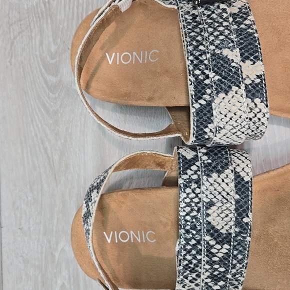 Vionic Women Samar Snakeskin Leather Ankle Sandals Shoes Sz 10 - Picture 5 of 11